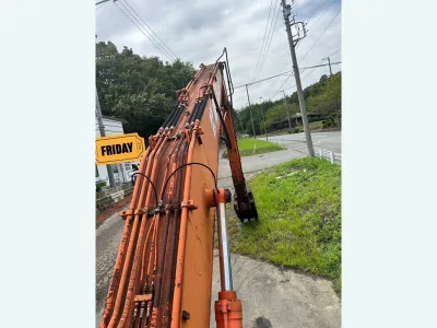 Hitachi EX200LC-3 Excavator (No.108916) for export from Japan