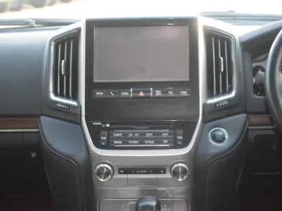 2016 Toyota LandCruiser full option 4.4L 7 seater (No. 830479) for export from Japan