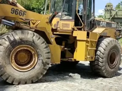 CAT 966F Wheel loader Cat engine , Direct injection, 4900hours (No.J0686) for export from Japan