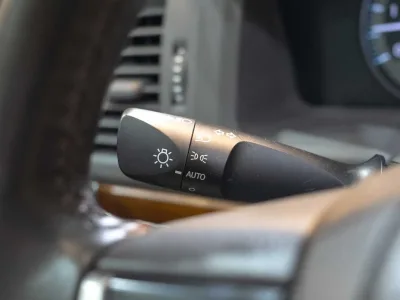 2016 Toyota Land Cruiser 200 GXR Left Handle V8 Diesel for export from Japan