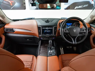 2020 Maserati Levante 4WD for export from Japan
