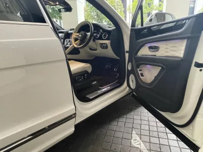 2025 BENTLEY BENTAYGA EWB AZURE (No.103838) for export from Japan