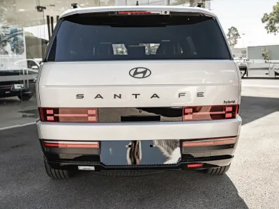 2025 Hyundai Santa Fe Hybrid Calligraphy AWD for export from Japan