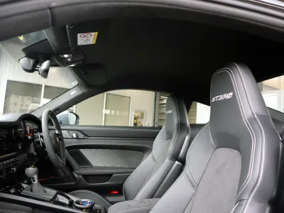  2025 PORSCHE 911 GT3 RS PDK  PCCB RHD for export from Japan