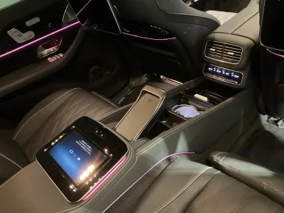 2025 MERCEDES-MAYBACH GLS600 4MATIC FIRST CLASS PACKAGE  for export from Japan