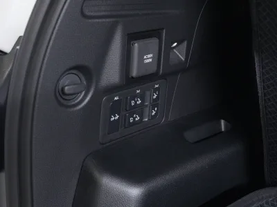 2025 LEXUS LX700h 4WD | SONIC QUARTZ 7 Seater Hybrid for export from Japan