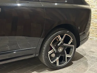 2025 Rolls-Royce Black Badge Cullinan II 6.75L 4WD(No.9600043) for export from Japan