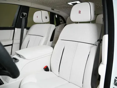2025 Rolls-Royce Phantom The Pinnacle of Luxury and Sophistication (No.109991) for export from Japan