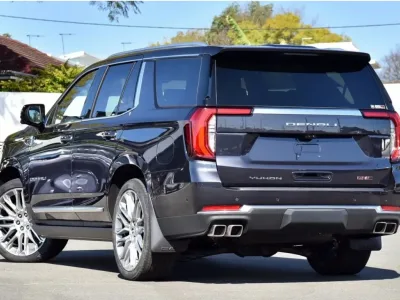2025 GMC YUKON DENALI for export from Japan