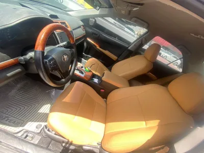 2019 Toyota Camry LE- (DOHC 16-valve) (No.680605) for export from Japan
