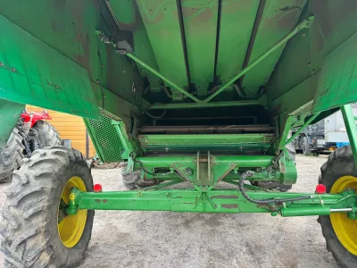 John Deere JD-1450 Combine Harvester for export from Japan