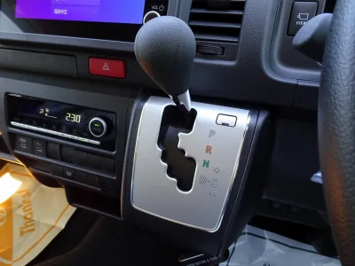 2026 TOYOTA HIACE COMMUTER GL 14 SEATER  for export from Japan