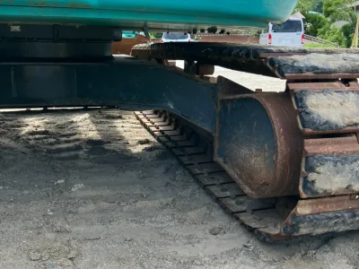 KOBELCO SK75SR-3 EXCAVATOR for export from Japan
