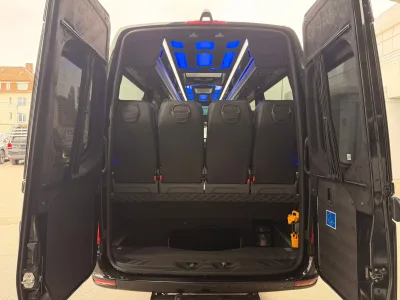Mercedes-Benz Sprinter 519 CDI VIP / 20+1 Seats, 9-Speed Automatic for export from Japan