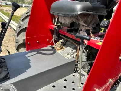 2022 New Massey Ferguson 385 Tractor (No.200823) for export from Japan