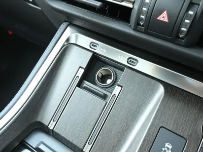 2025 Lexus GX550 Version L 4WD for export from Japan