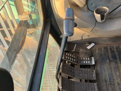Hitachi ZX470LCH-3 Excavator (No.850806) for export from Japan