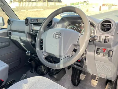 2018 Toyota Land Cruiser Double cab 4X4 (No.680580) for export from Japan