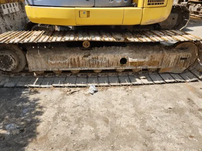 Komatsu  Excavator Machinery 2004  (No-J0705) for export from Japan