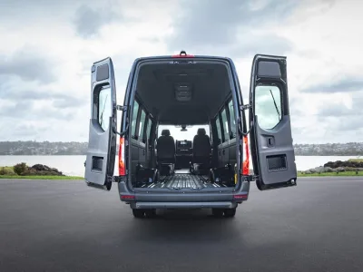2026 Mercedes-Benz Sprinter 519 ELWB 2.0 Diesel RWD — 2 Seats for export from Japan