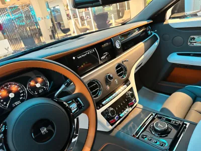 2025 Rolls-Royce Ghost Sedan (No.J01005) for export from Japan