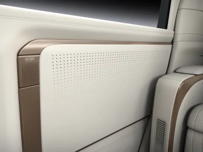 2025 All-New Lexus LM Unique "Luxury Mover" LM350/500 (No.J0810) for export from Japan