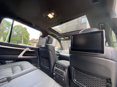 2021 Toyota Landcruiser Sahara LC200 Horizon (No.480518) for export from Japan