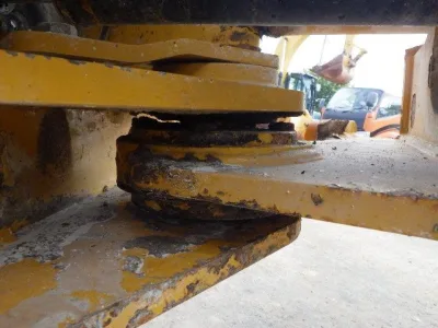 Kawasaki 62Z7 Wheel Loader for export from Japan