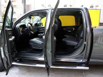 2018 Dodge Ram Truck Laramie 4WD (No.960911) for export from Japan