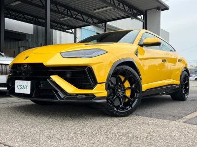 2025 Lamborghini Urus Performante: Unmatched Luxury and Performance SUV (No.960969) for export from Japan