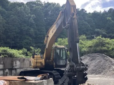 2004 Caterpillar CAT 320C Excavator | 5,611 HRS | Japan Stock for export from Japan