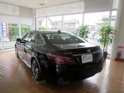Toyota Crown Hybrid RS Advance Four Precious Black Pearl 2022 for export from Japan