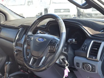 Ford Ranger pickup Key Start 2017 (No-830703) for export from Japan