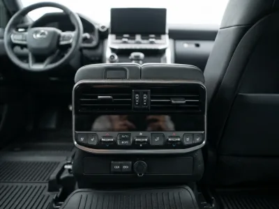 2026 Toyota Land Cruiser 300 ZX 3.5L V6 Petrol 5-Seater for export from Japan
