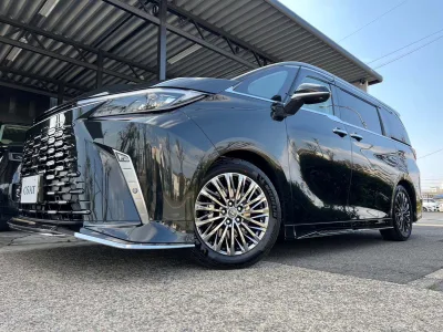 2025 Lexus LM 500h Executive 4WD Modelista MPV (No.960946) for export from Japan