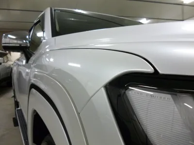 2025 TOYOTA LAND CRUISER LC300 ZX 4WD | MODELLISTA AERO for export from Japan