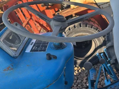 FORD 3000 TRACTOR – EXPORT READY for export from Japan