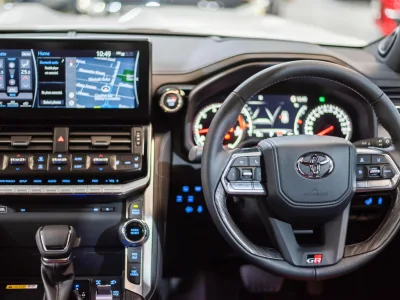 2022 LandCruiser LC300 GR Sport (No.J0538) for export from Japan
