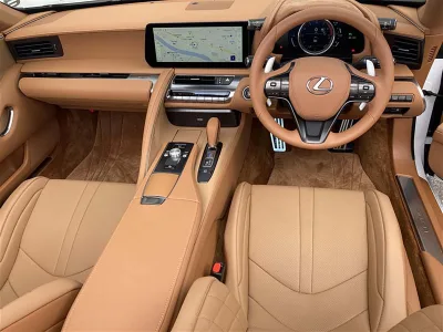 2023 Lexus LC500 Convertible (No.620976) for export from Japan