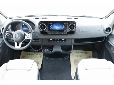 2025 Mercedes-Benz KABE TM Royal X780LT (No.J0952) for export from Japan