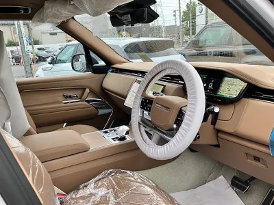 2025 LANDROVER RANGE ROVER  SV  LWB 4 Seater Electric side steps (No.J0746) for export from Japan