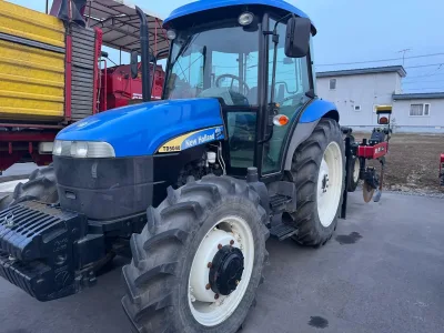 New Holland for export from Japan
