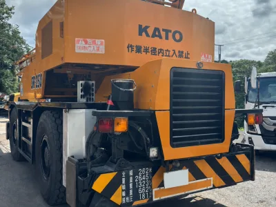 1992 KATO SR-250 25-Ton Rough Terrain Crane for export from Japan