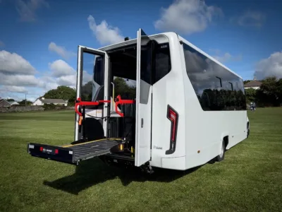 Iveco eDaily Ferqui Lagos Electric 28-Seater Accessible Minibus for export from Japan