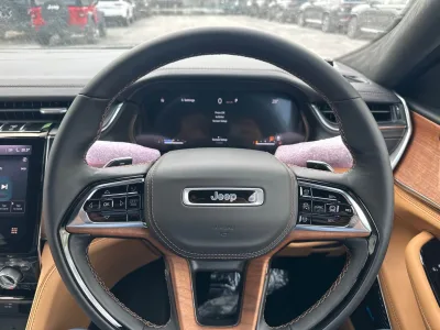 2025 RHD New Jeep Grand Cherokee L Summit Reserve 7 Seater SUV (No.390917) for export from Japan