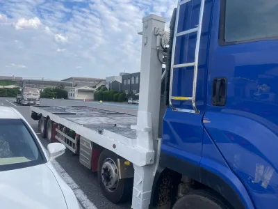 Isuzu Giga Self Loader 2016 (No-J0721)