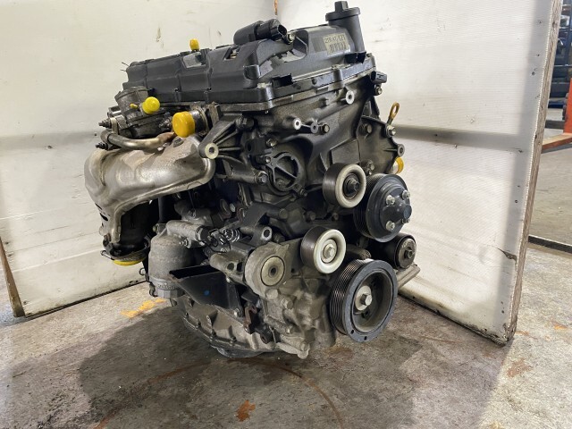 Used Toyota 2TR-FE Engine Assembly – HiAce TRH214W