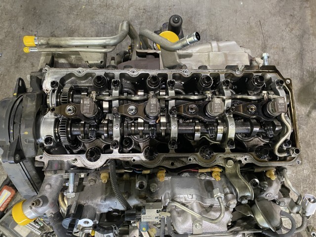 Used Toyota 1KD-FTV Engine Assembly – RegiusAce/HiAce KDH201V image 4