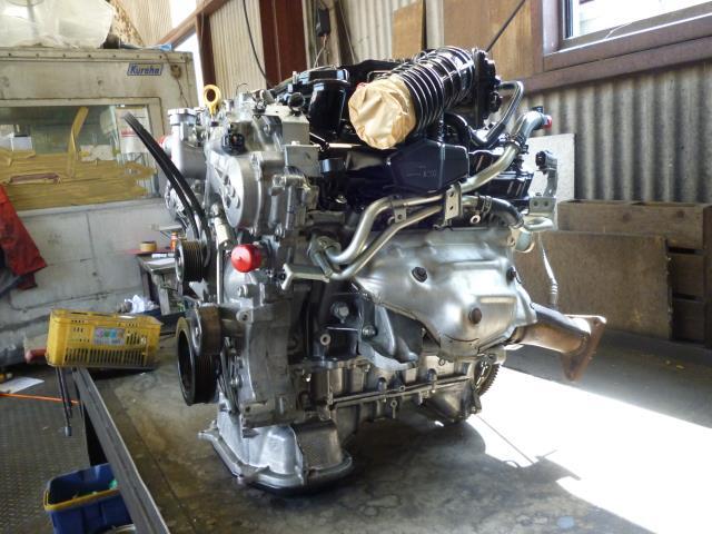Used Nissan VQ35HR Engine Assembly – Skyline PV36 image 2