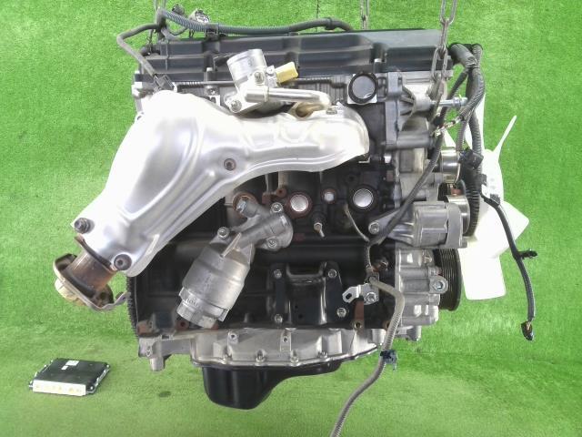 Used Toyota 2TR-FE Engine Assembly – Land Cruiser Prado TRJ150W image 3